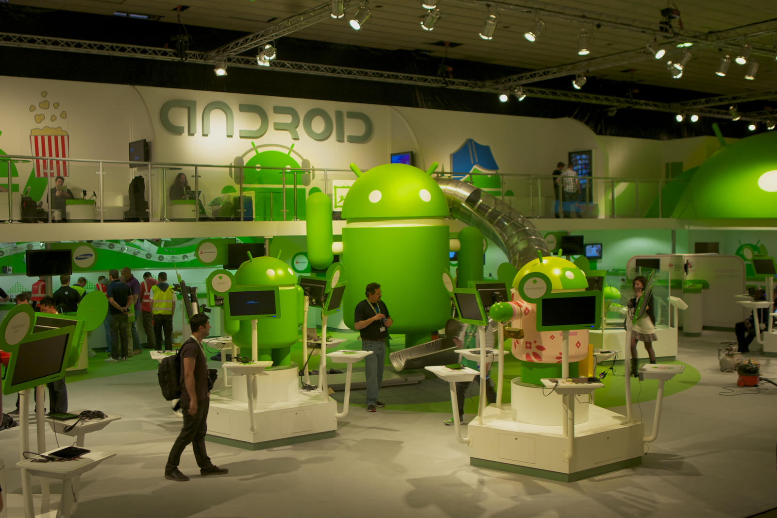 Standul Android la Mobile World Conference 2012