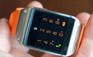 does galaxy gear work with iphone