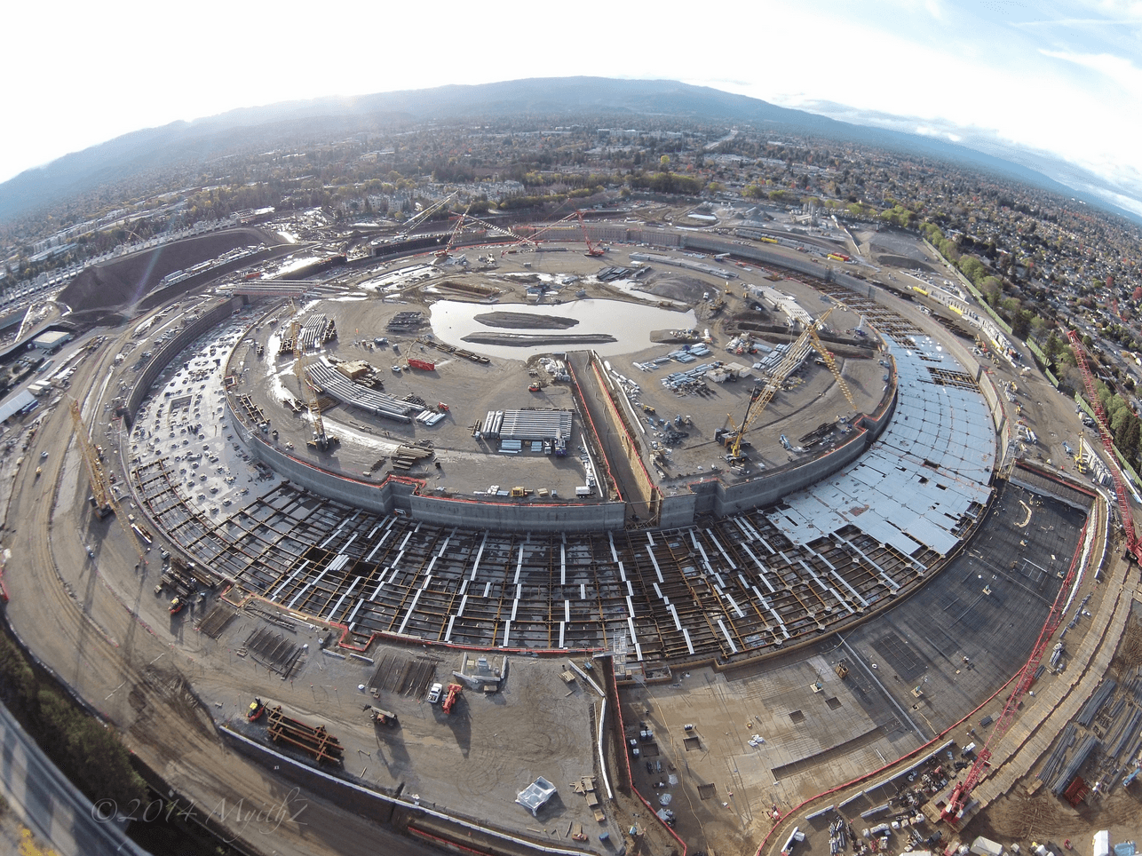 Apple Campus 2. joulukuuta