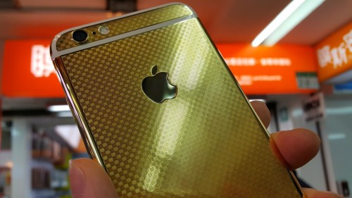 iPhone 6 y iPhone 6 Plus chapados en oro 3