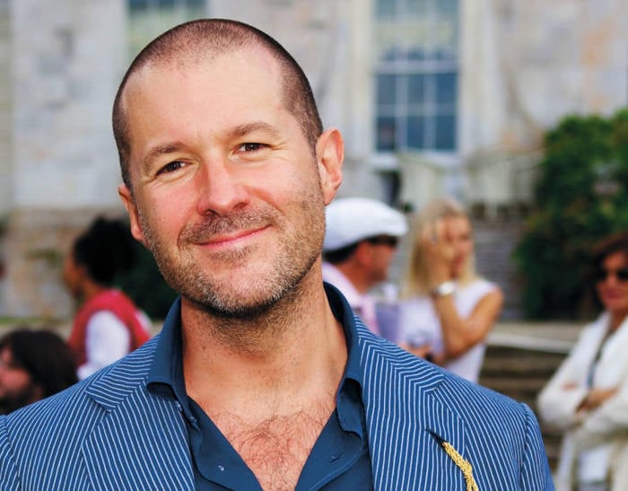 Jony Ive apples