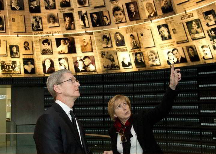 Tim Cook Israel Holocaust Museum