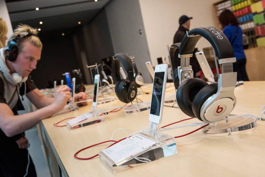 Kopfhörer im Apple Store
