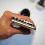 Comparaison de conception entre le HTC ONE M9 et l'iPhone 6 Plus 4