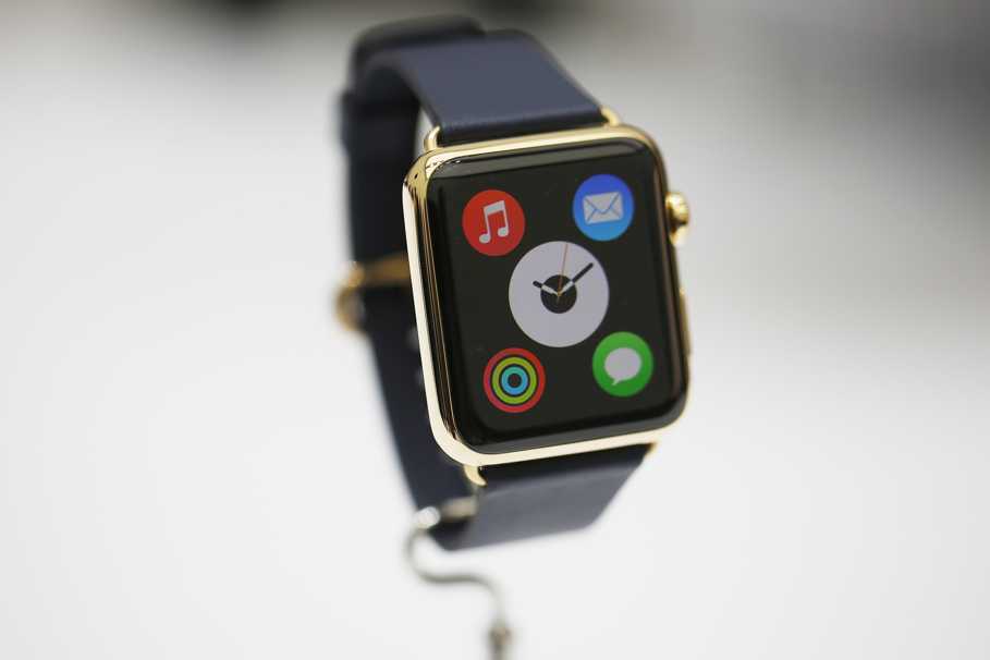 Launch of Apple Watch Romania