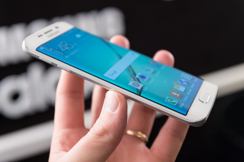 SAMSUNG GALAXY S6 EDGE IMAGINI OFICIALE 2