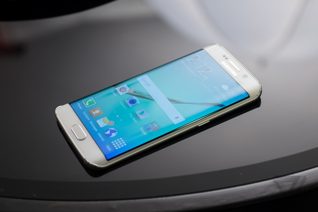 SAMSUNG GALAXY S6 EDGE IMAGINI OFICIALE 5