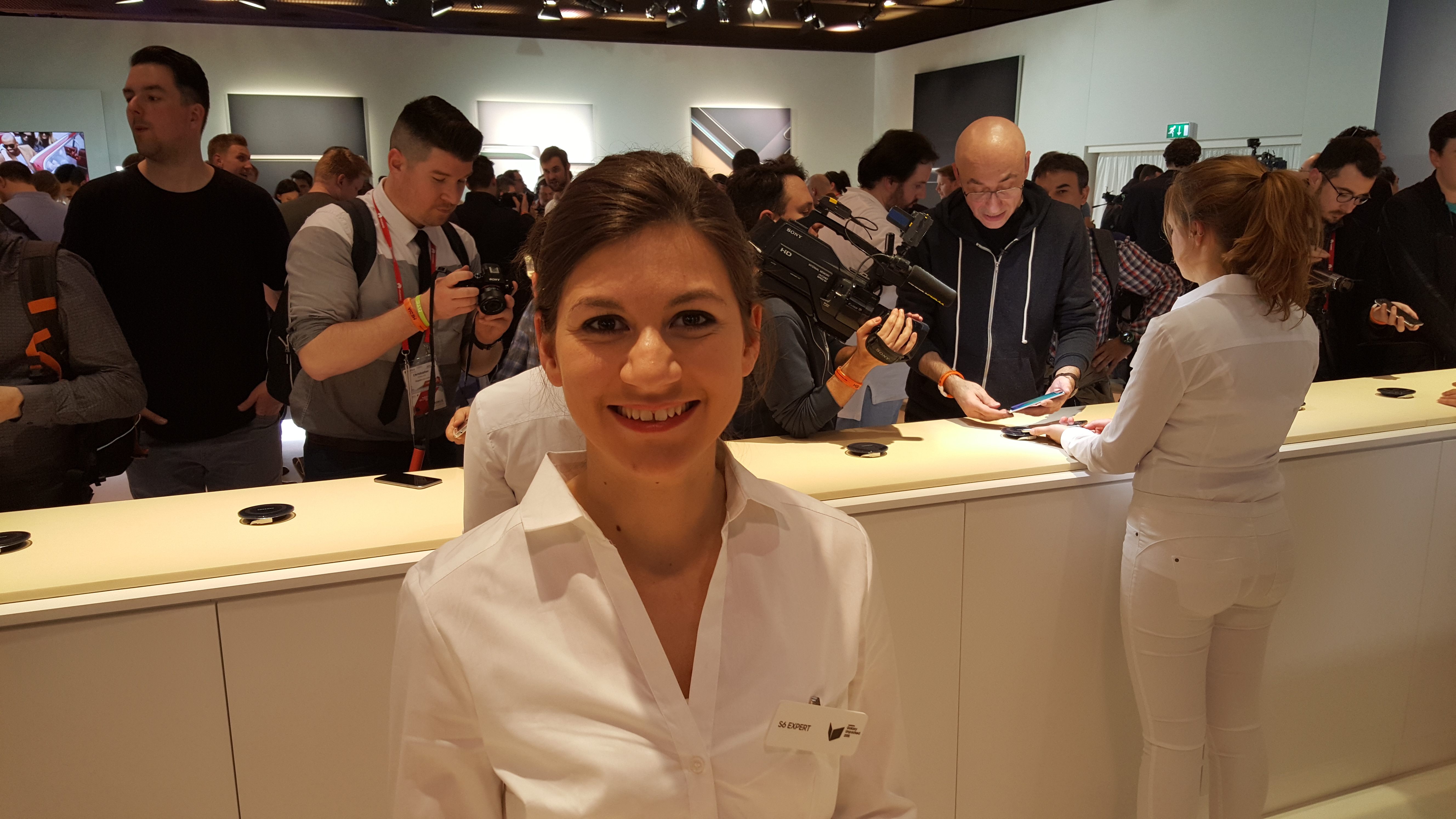 Foto della fotocamera del Samsung Galaxy S6 Edge MWC 2015 1