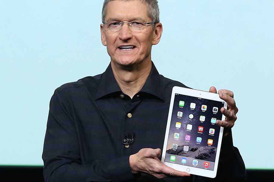 Tim Cook donation