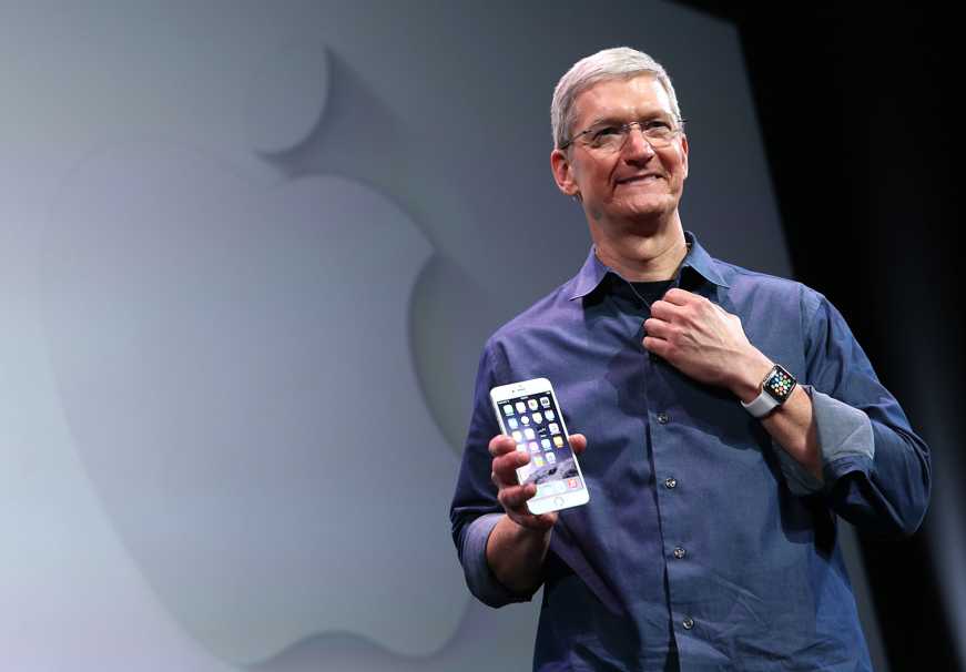 Tim Cook iPhone