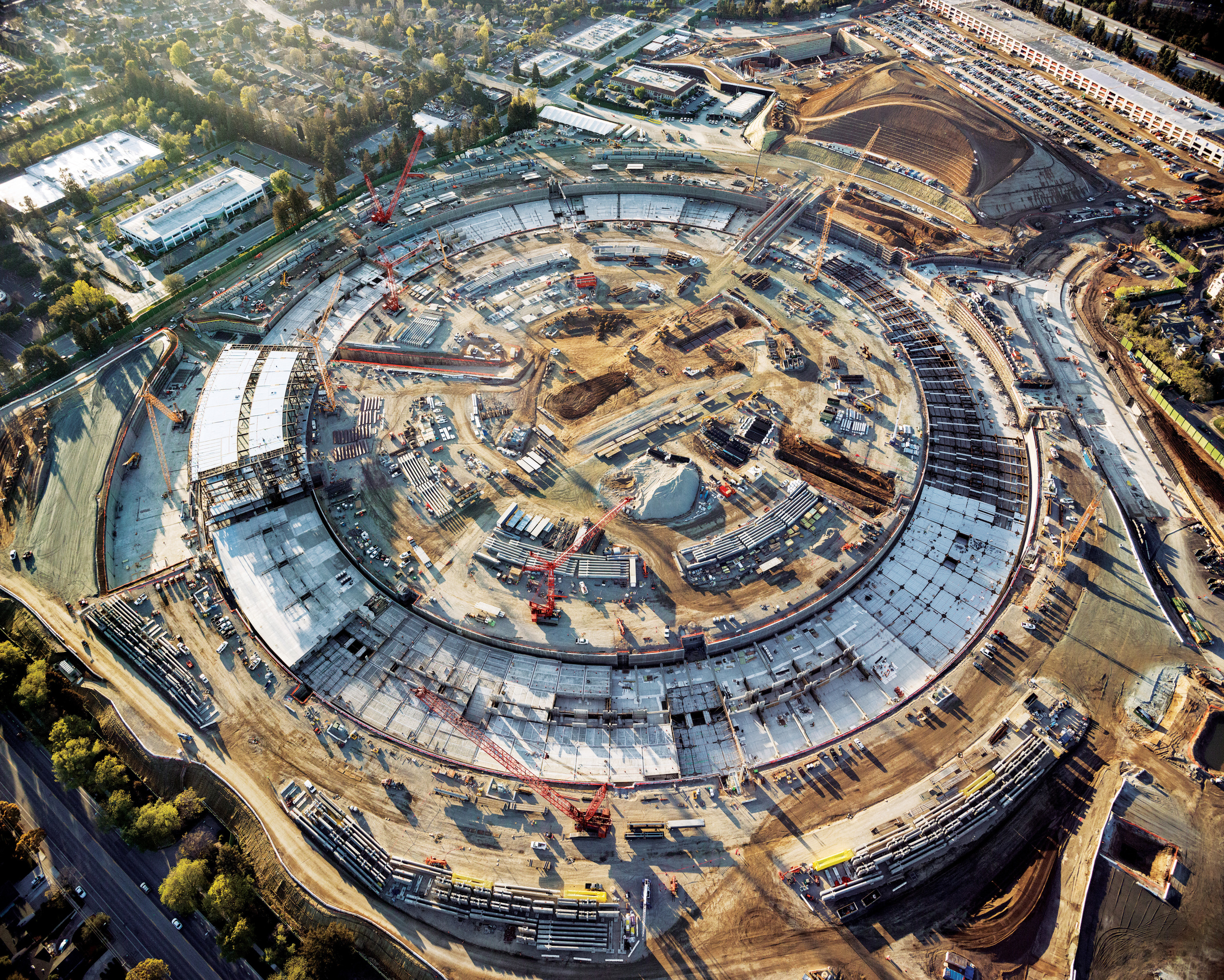 Apple Campus 2 w rozmiarze 3