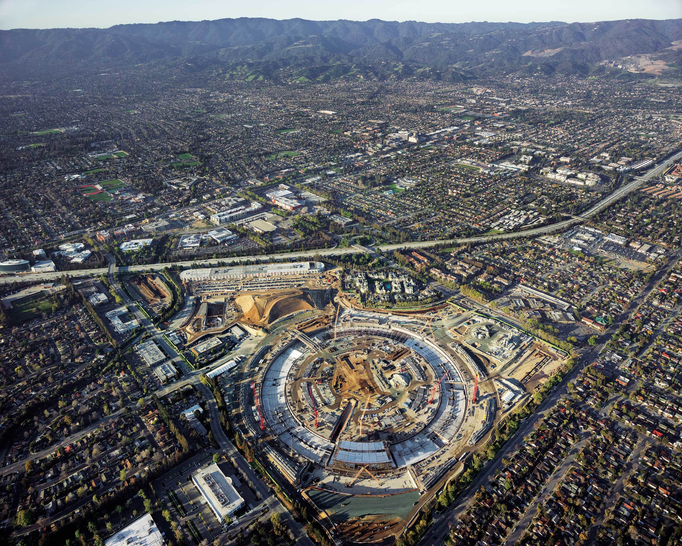 Taille Apple Campus 2