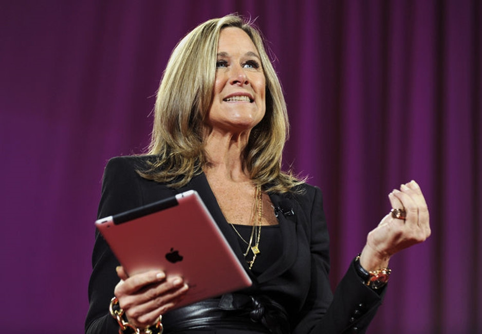 Angela Ahrendts betaling - iDevice.ro