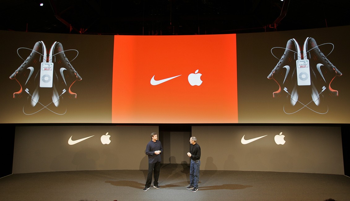 Apple initiaza noi parteneriate cu Nike