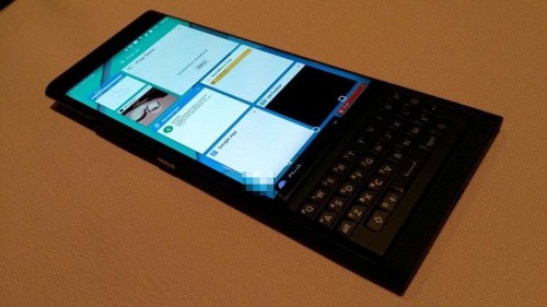 Immagini del Blackberry Venezia 1