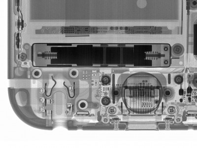 iPhone 3S zeskanowany 6D Touch X-ray