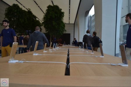 Il primo Apple Store progettato da Jony Ive 4