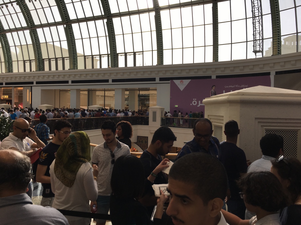 Apple Store Dubai Abu Dhabi den største i verden 5