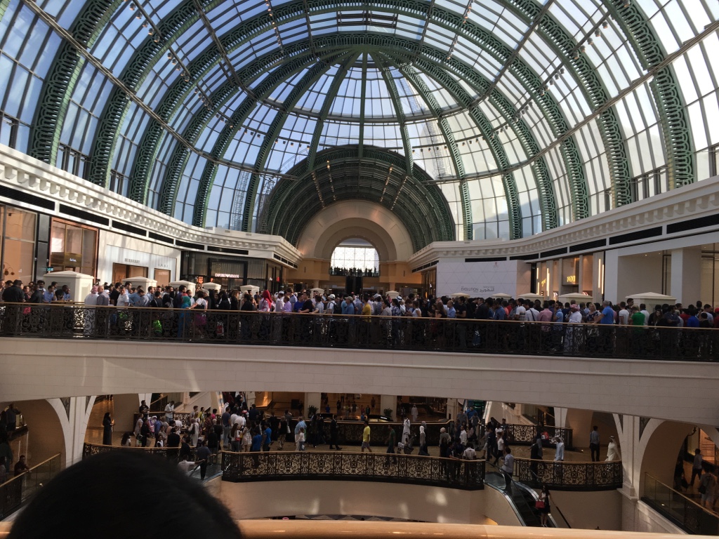 Apple Store Dubai Abu Dhabi de grootste ter wereld 8