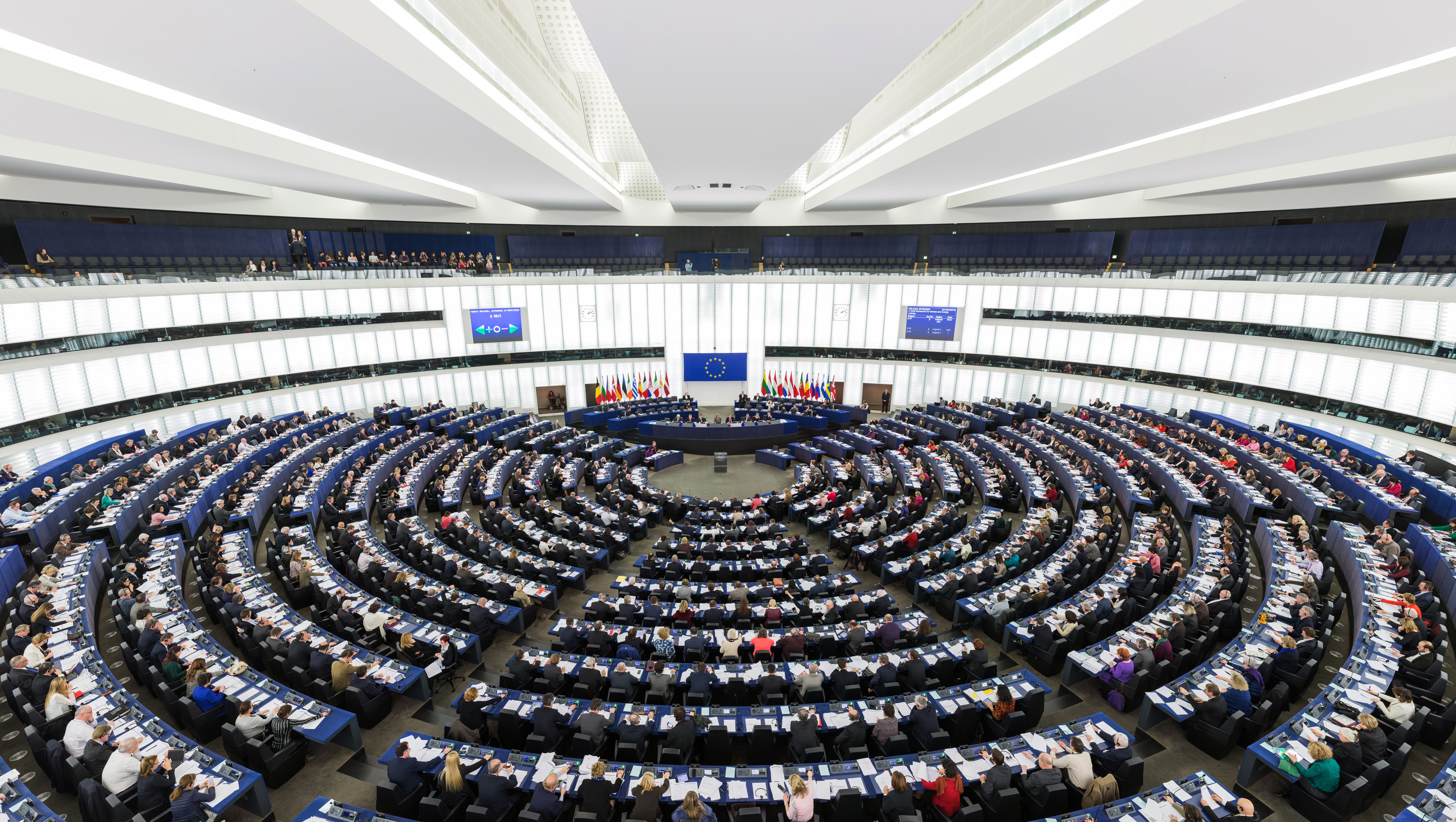 Europaparlamentet utrotar roaming
