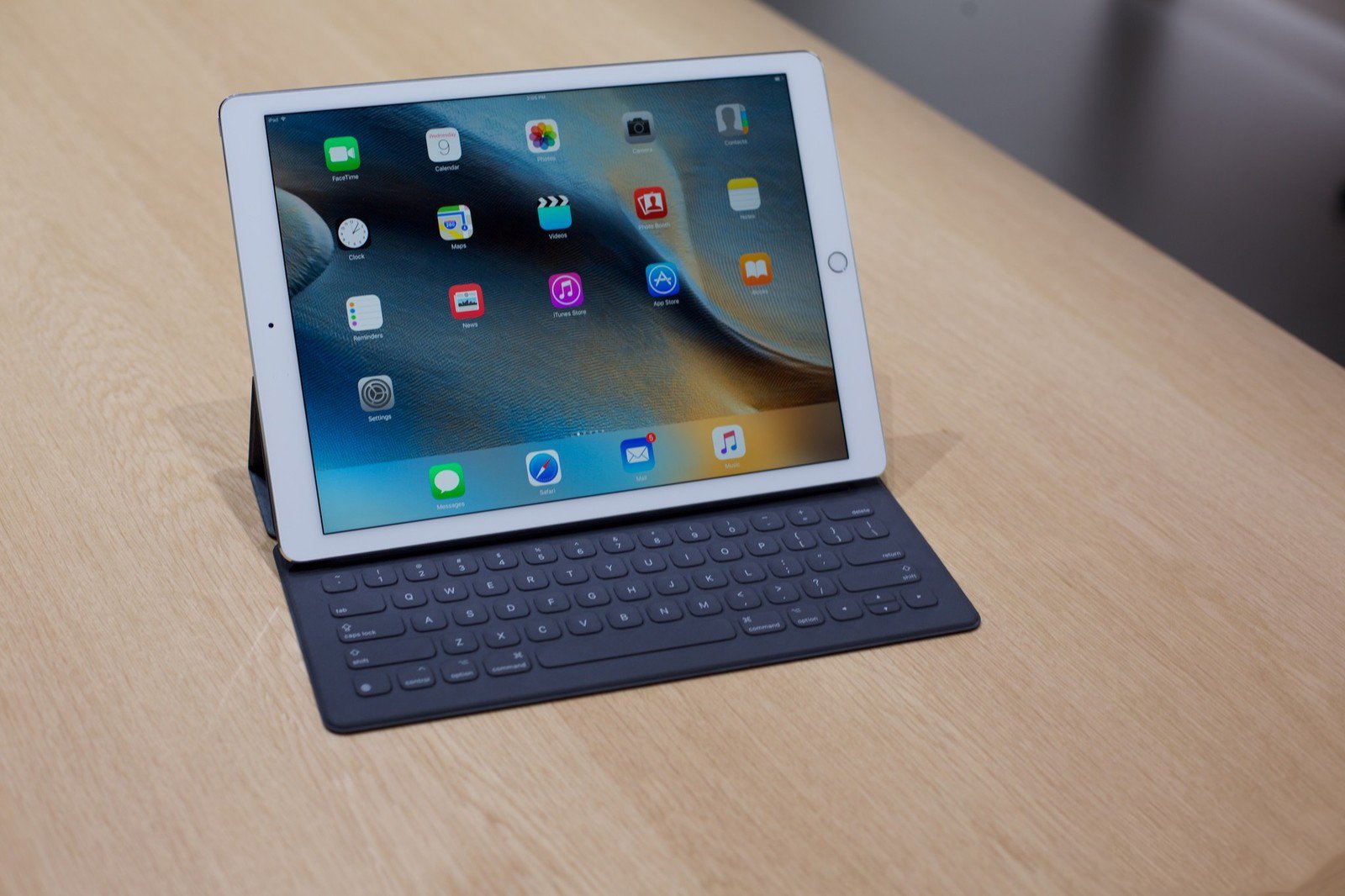 iPad Pro Smart Keyboard