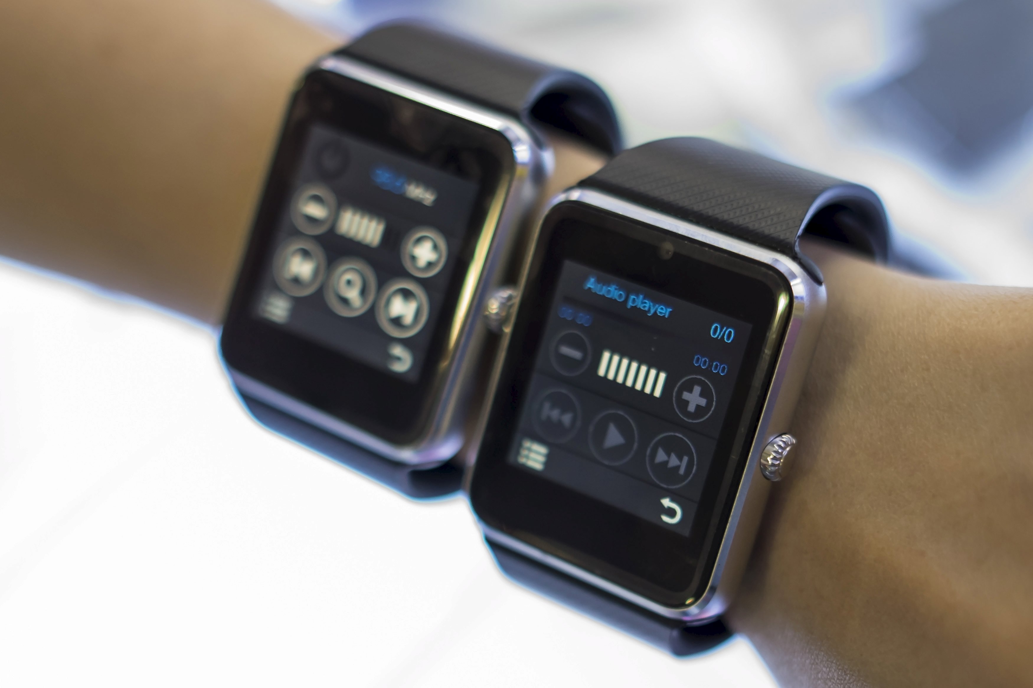 Apple myy kaksi ainutlaatuista Apple Watch -mallia