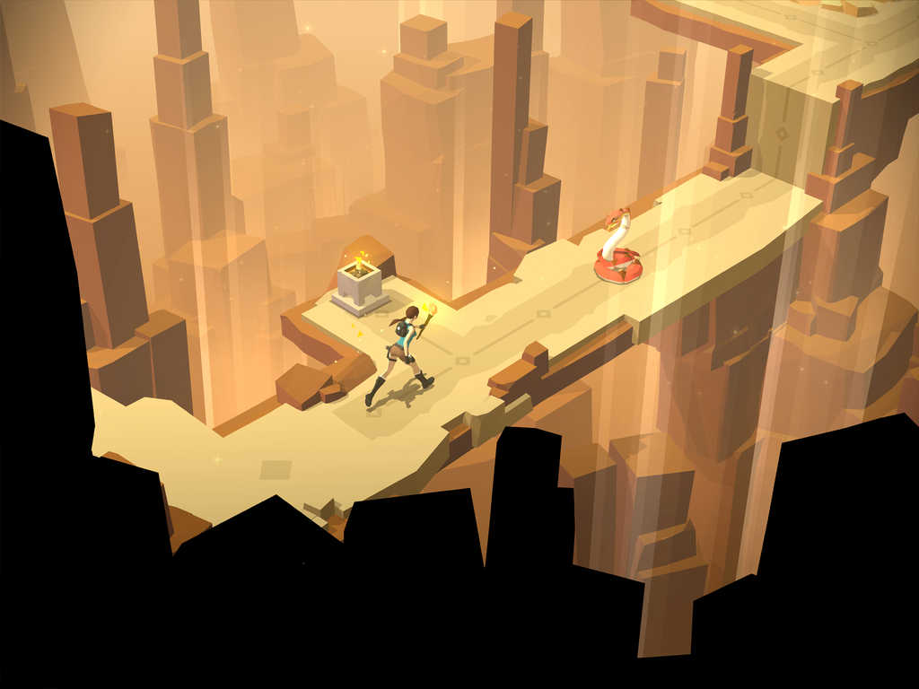 Lara Croft Go reducere iPhone