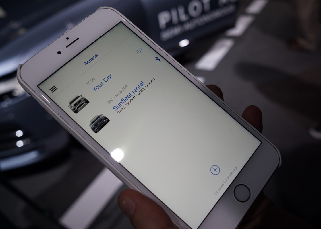 Commande par smartphone Volvo S90 - iDevice.ro