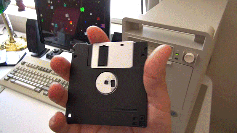 disco floppy da 128 GB - iDevice.ro