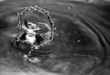 Iata ce componente ale iPhone urmeaza sa fie facute din metal lichid Apple metal lichid