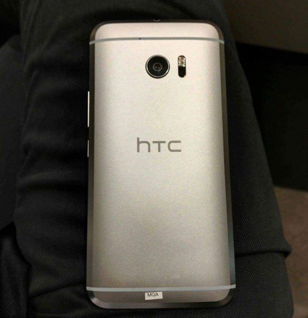 HTC 10 argintiu 1