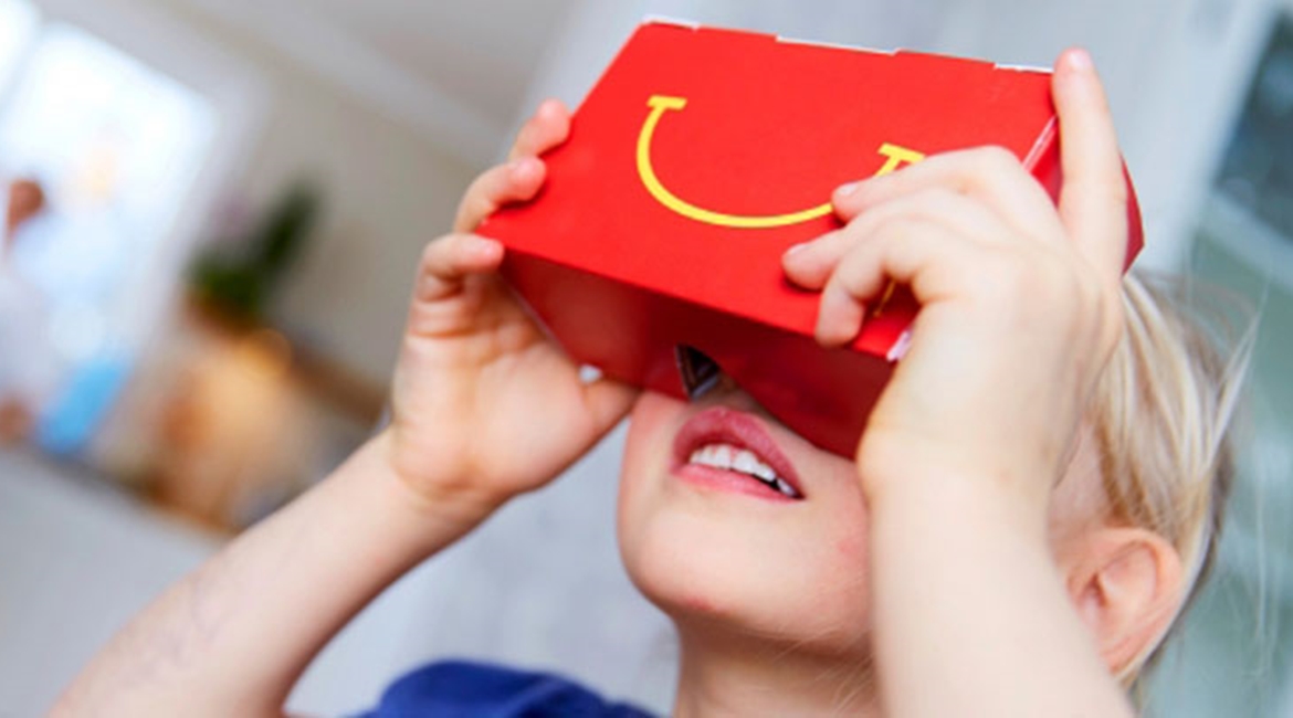 Virtual reality-headset van McDonald's - iDevice.ro