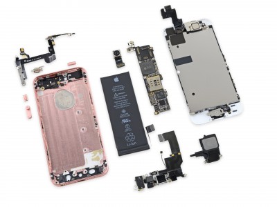 iPhone SE adskilt iPhone 5S