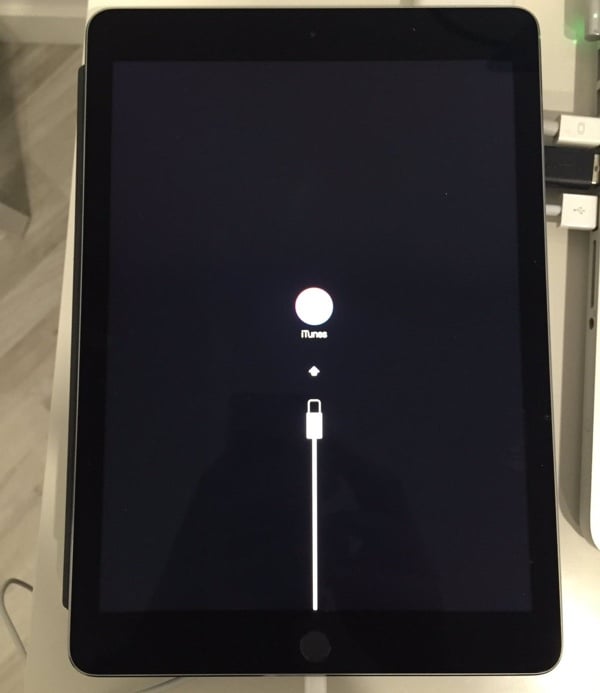 iPad PRo eroare 56 iOS 9.3.2