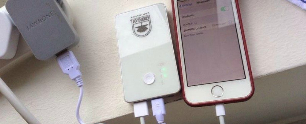 how to charge your smartphone correctly