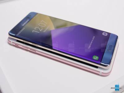 Galaxy Note7 vs iPhone 6S Plus 8