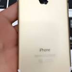 Złote etui na iPhone'a 7
