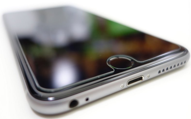 Sconti sulla pellicola protettiva per iPhone emag