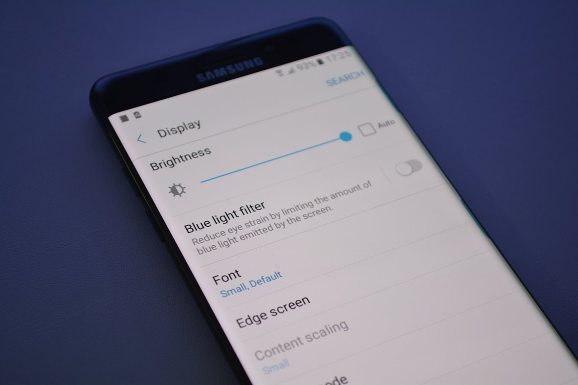 Filtr niebieskiego światła w Samsungu Galaxy Note7