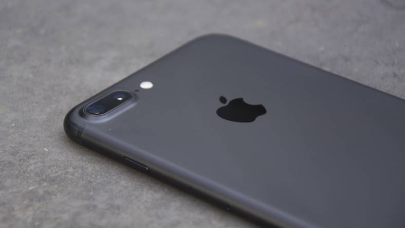 carcasa iphone 7 plus vetter taiata ciudat