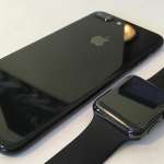 iPhone 7 Jet Black vs. Apple Watch Space Black 6