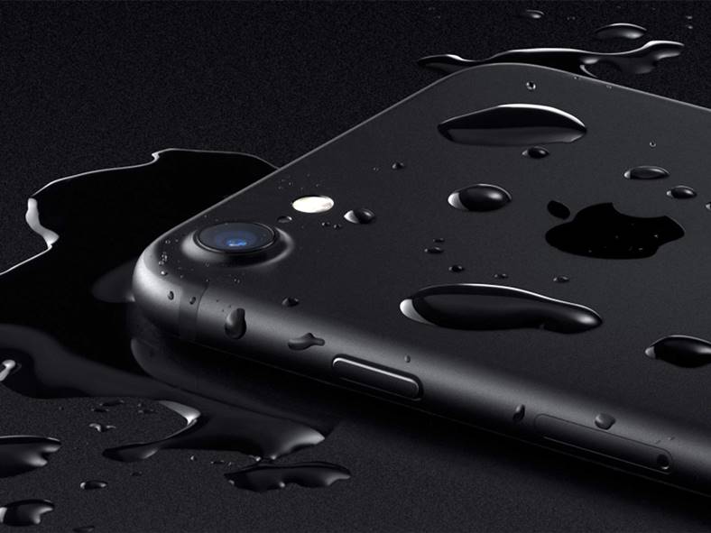 iphone 7 glace 12 heures liquide