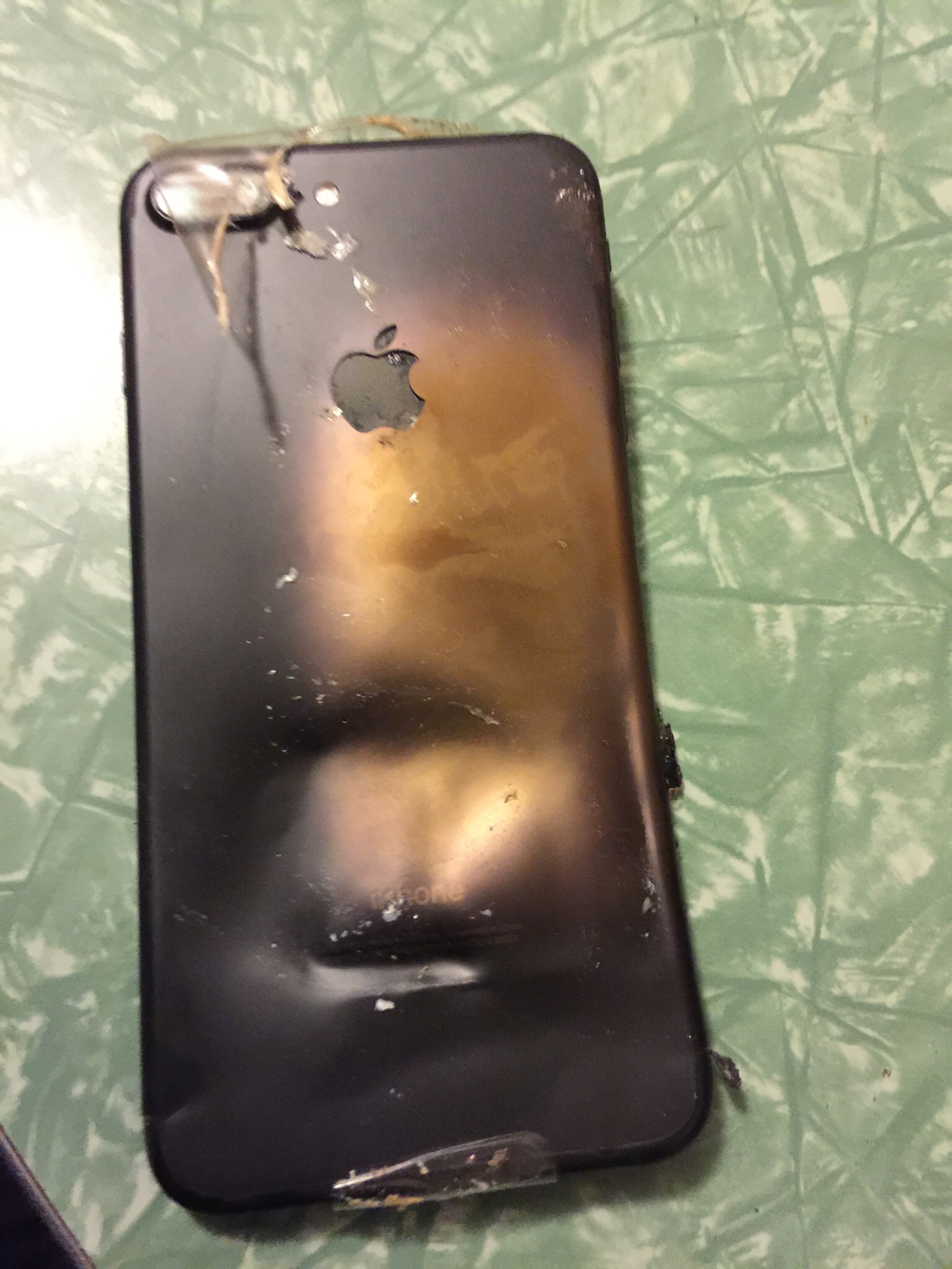 iphone 7 plus exploded images 4
