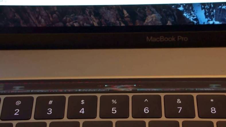 doom-macbook-pro-touch-bar