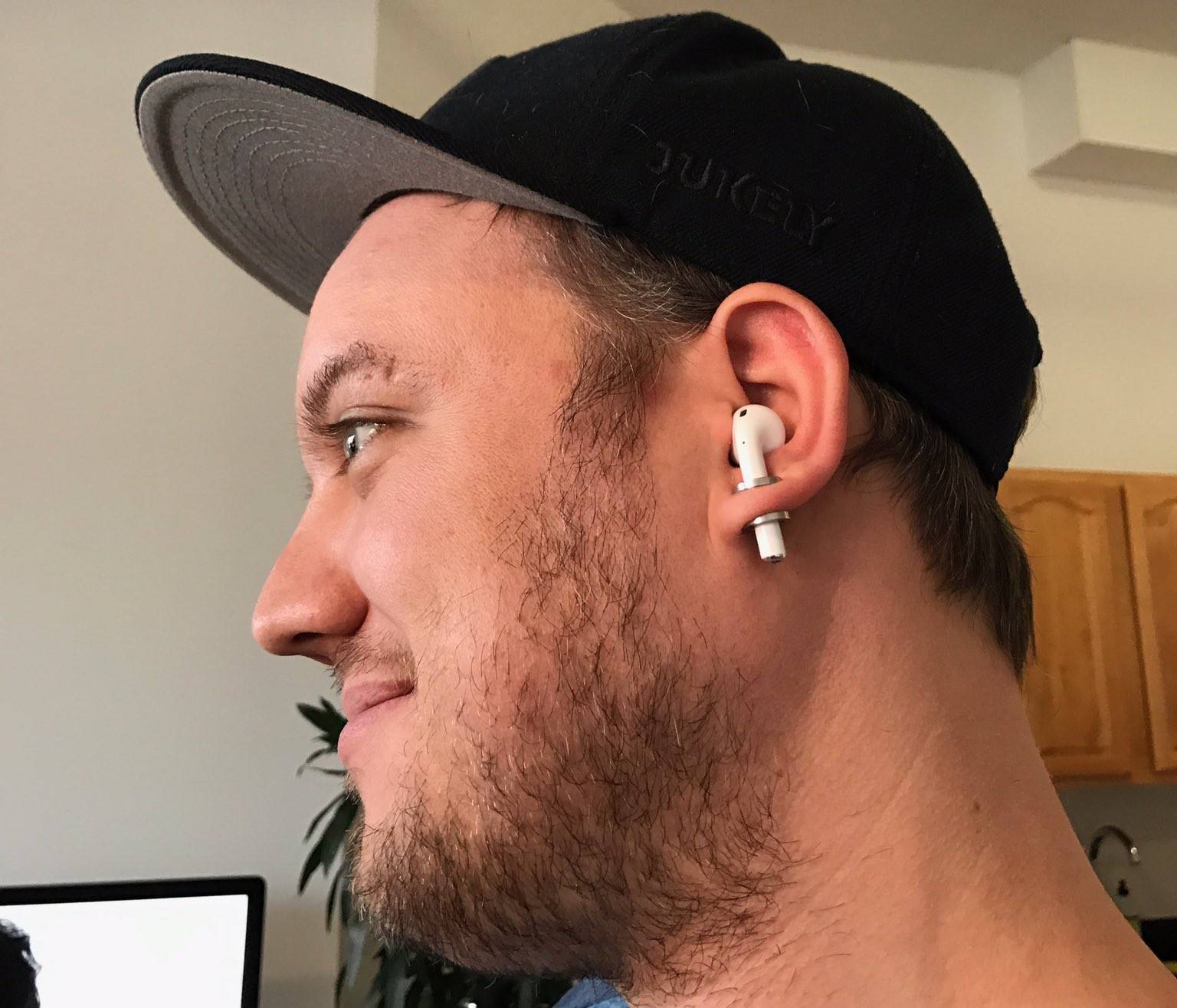 airpods-ureche