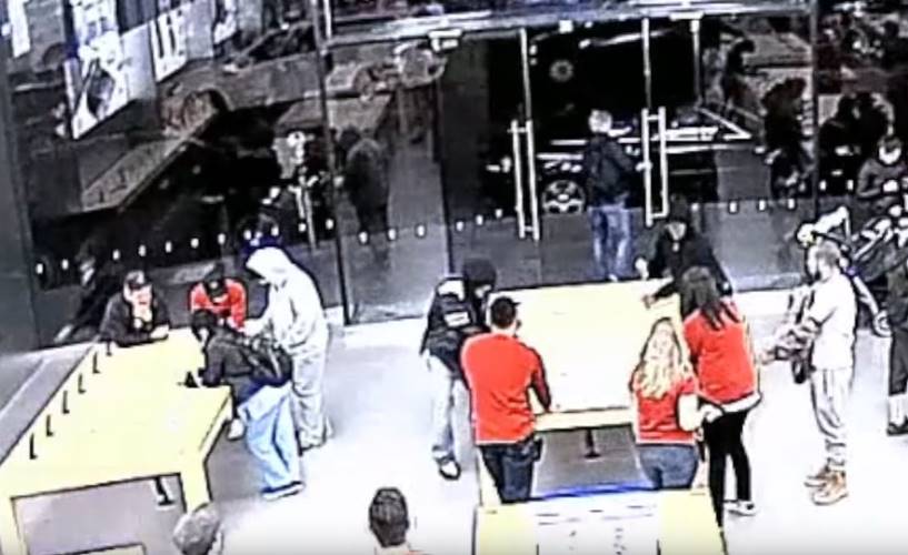 robbery-apple-store-13-seconds