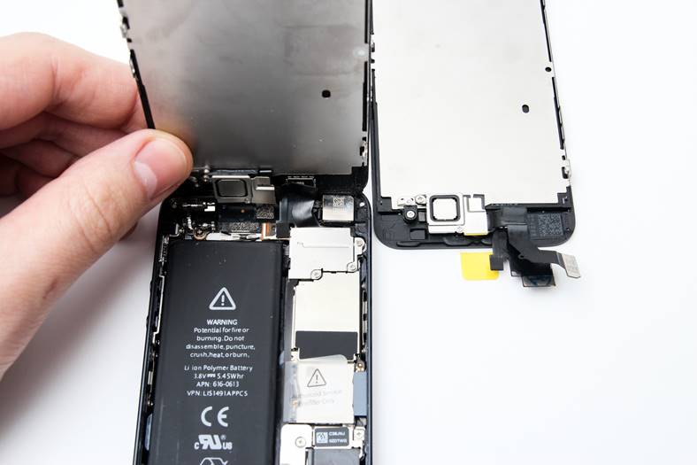 iPhone screen replacement warranty