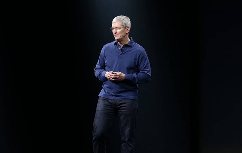 airpods tim cook mac