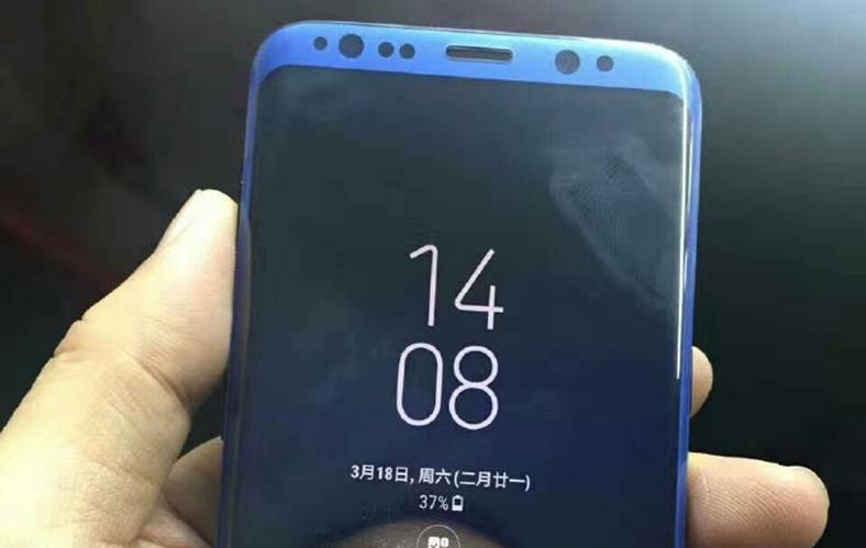 Prouesse fonctionnelle bleue du Samsung Galaxy S8