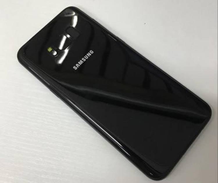 Samsung Galaxy S8 jet black 1